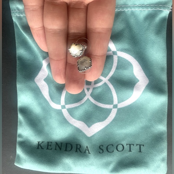 Kendra Scott Tessa Silver Stud Earrings In White - Picture 2 of 5